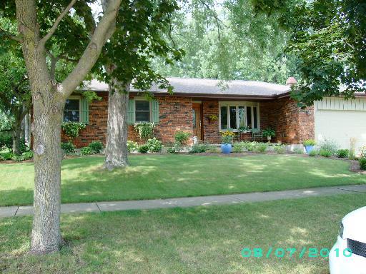 109 Pooler Ave., Dekalb, IL 60115