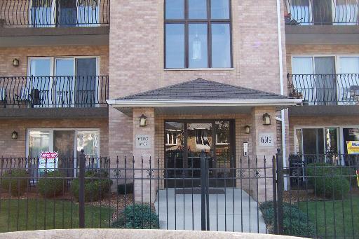 [Address Hidden by Seller], Chicago, IL 60638