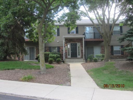 1308 Mcdowell Rd. #103, Naperville, IL 60563