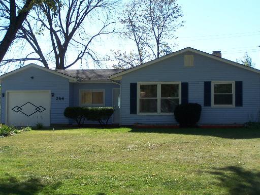 264 Shawnee Dr., Carol Stream, IL 60188