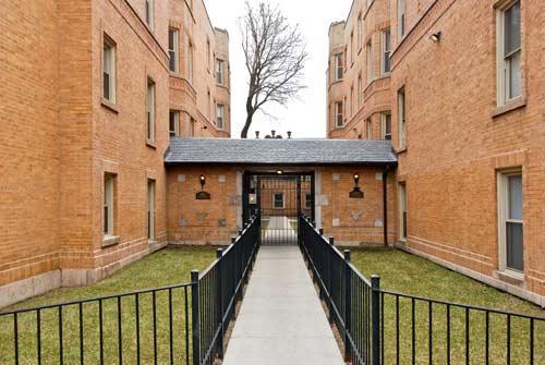 1669 W Farwell Ave. #2N, Chicago, IL 60626