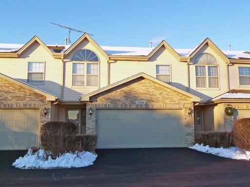 11192 Algonquin Road, Huntley, IL 60142