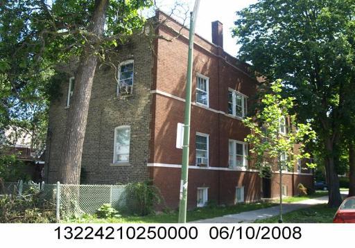 4130 W Henderson St., Chicago, IL 60641