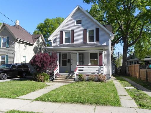 1240 Revell Ave., Rockford, IL 61107
