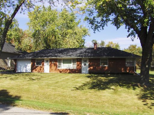 2410 Mehring Ave., Mchenry, IL 60051