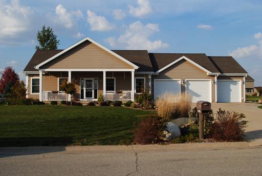 711 Erika Dr., Utica, IL 61373