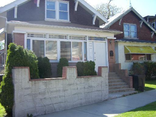7314 S Kingston Ave., Chicago, IL 60649