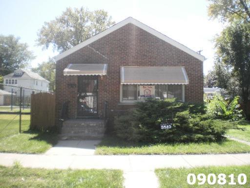 3510 Monroe St., Bellwood, IL 60104