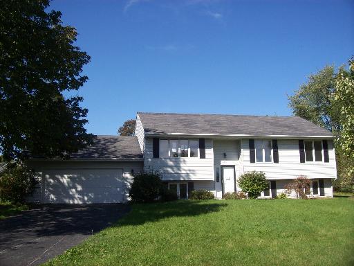 2530 Whale Ave., Rockford, IL 61109