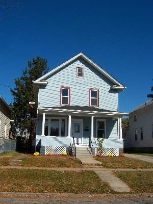 946 Liberty St., Aurora, IL 60505