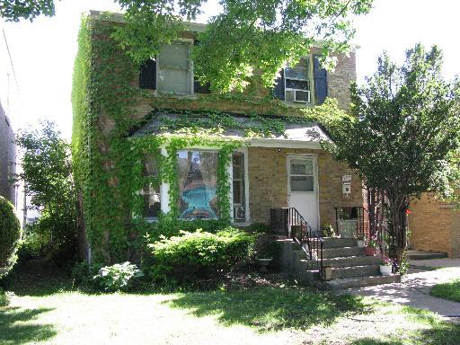 2735 W Rascher Ave., Chicago, IL 60625
