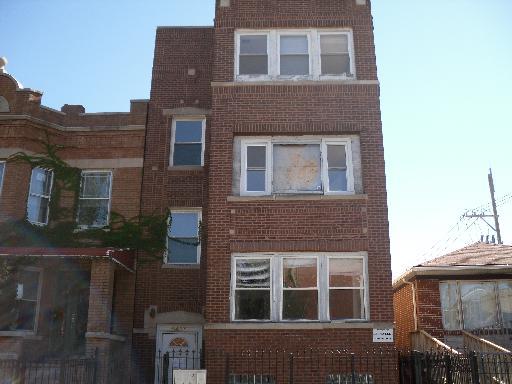 2417 N Ridgeway St., Chicago, IL 60647