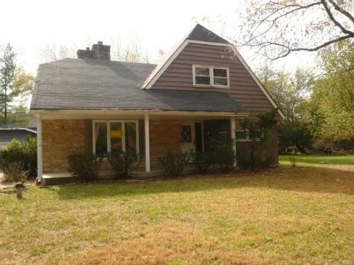 627 W Center Rd., Palatine, IL 60074