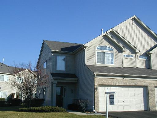 1047 Park Hill Cir., Aurora, IL 60502