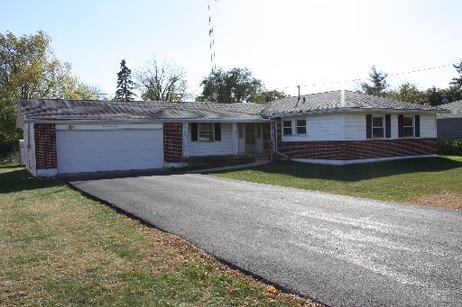 345 E Grant St., Leland, IL 60531