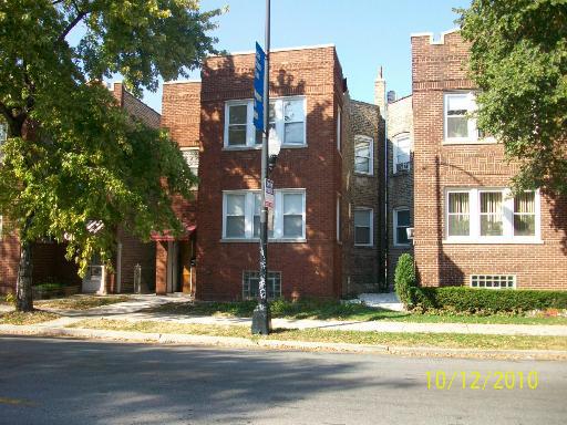 3118 W Addison St., Chicago, IL 60618