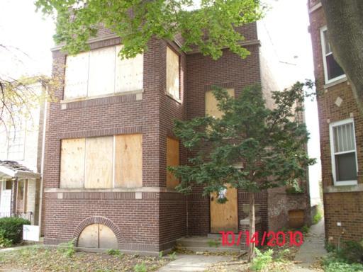 5819 N Maplewood Ave., Chicago, IL 60659