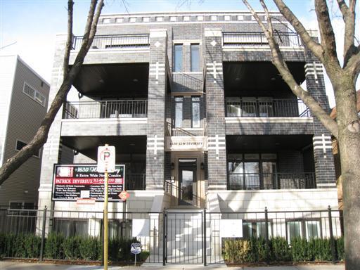 1630 W Diversey #2E, Chicago, IL 60614