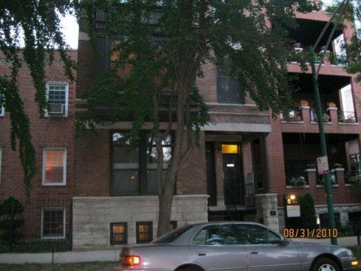 320 W Evergreen St. #2N, Chicago, IL 60610