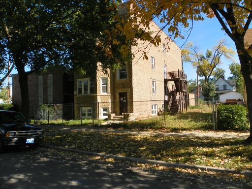 7921 S Saginaw St., Chicago, IL 60617