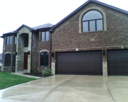 4841 Castle Dargan Dr., Country Club Hills, IL 60478