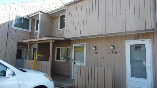 1989 South St., Elgin, IL 60123