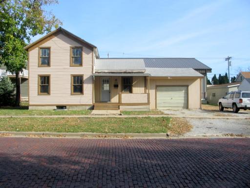 713 N Pleasant St., Princeton, IL 61356
