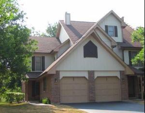 508 Country Ln., Des Plaines, IL 60016