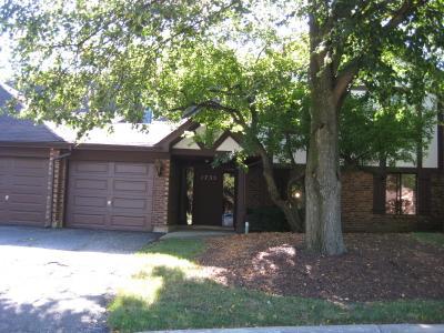 1735 Harrow Ct. #B, Wheaton, IL 60189