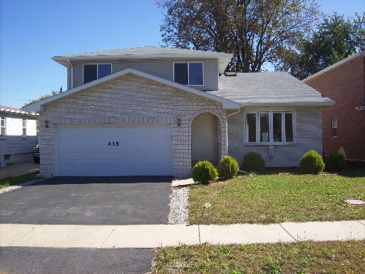 435 Superior Ave., Calumet City, IL 60409