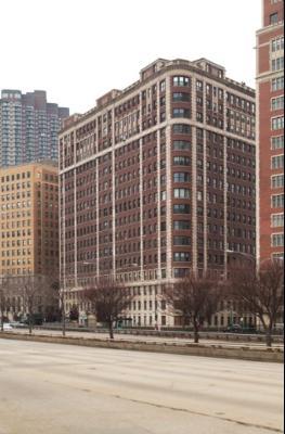 3750 N Lake Shore Dr. #7C, Chicago, IL 60613