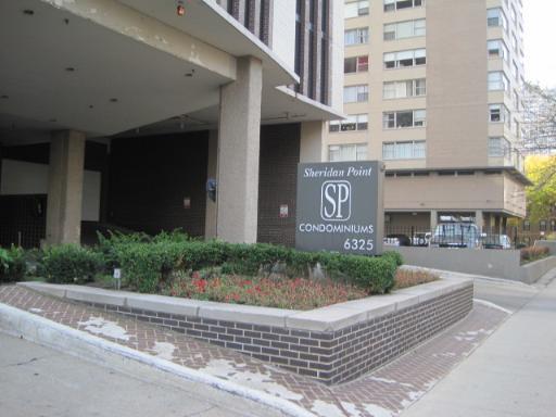 6325 N Sheridan Rd. #504, Chicago, IL 60660