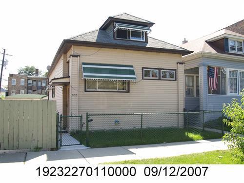 3213 W 66th St., Chicago, IL 60629