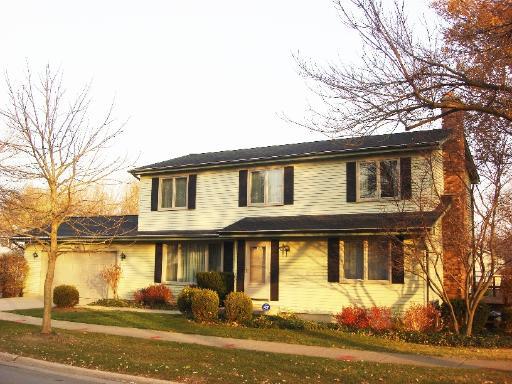 350 Illinois St., Glen Ellyn, IL 60137