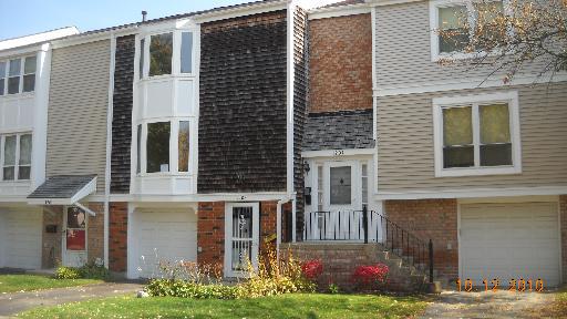 1903 Williamsburg Dr., Hoffman Estates, IL 60169