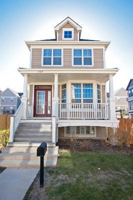 4507 W Dakin St., Chicago, IL 60641