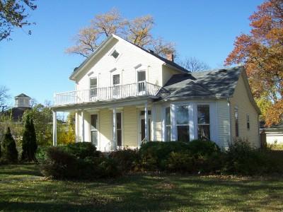 520 S Broadway St., Coal City, IL 60416