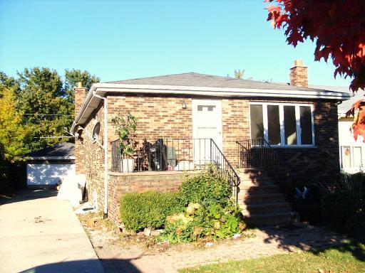820 East Ave., La Grange, IL 60525