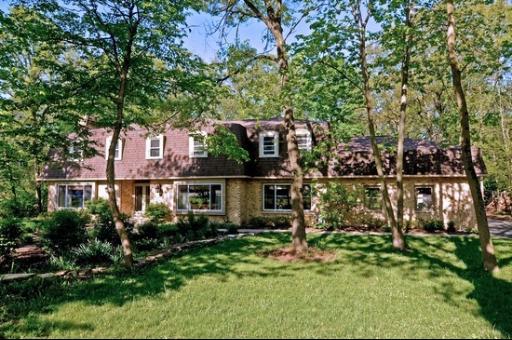 3N964 Thornapple Rd., St. Charles, IL 60174