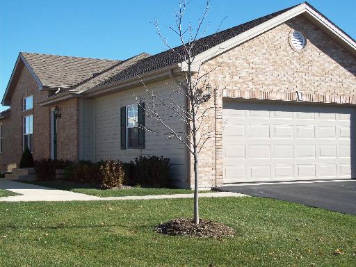 915 Keenan Ct., Beecher, IL 60401