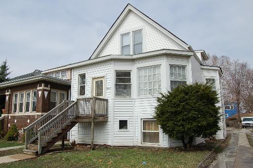 4856 W Cornelia St., Chicago, IL 60641