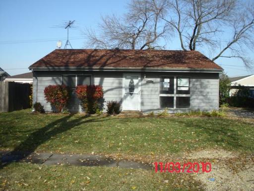 216 W Jeffery Ave., Wheeling, IL 60090