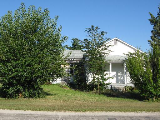 938 Lincoln St., Marseilles, IL 61341