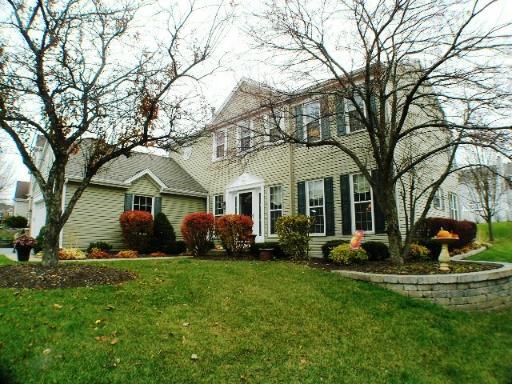 935 Ridgewood Dr., Cary, IL 60013