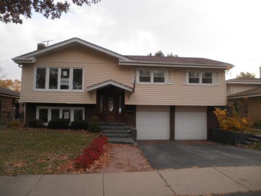 239 Denver Rd., Des Plaines, IL 60018