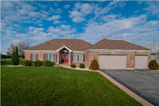 3720 Bunker Hill Dr., Algonquin, IL 60102