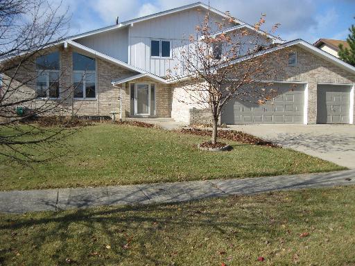 17240 Brookgate Dr., Orland Park, IL 60467