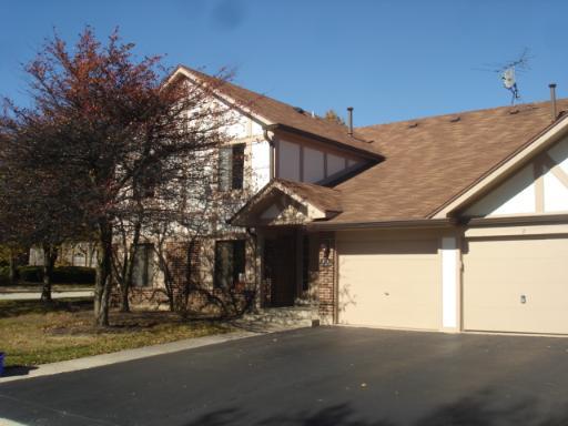 826 Knottingham Dr. #1B, Schaumburg, IL 60193