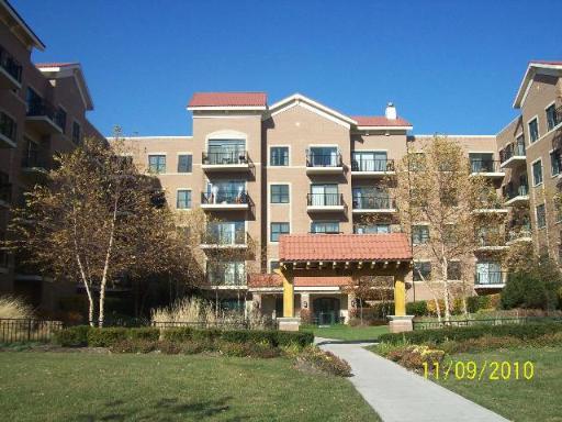 5100 W 96th St. #232, Oak Lawn, IL 60453