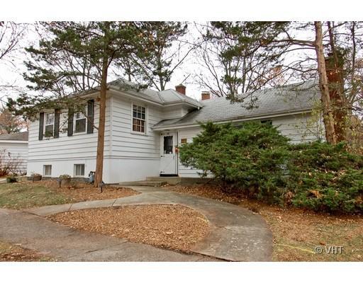 258 Crest Rd., Glen Ellyn, IL 60137